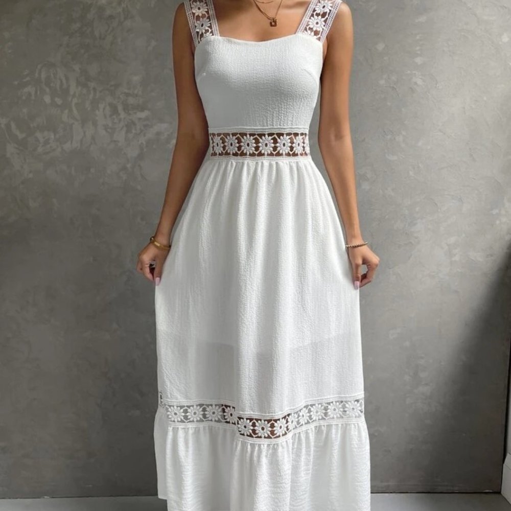 White Lace Insert Ruffle Hem Dress - Picture 4 of 6
